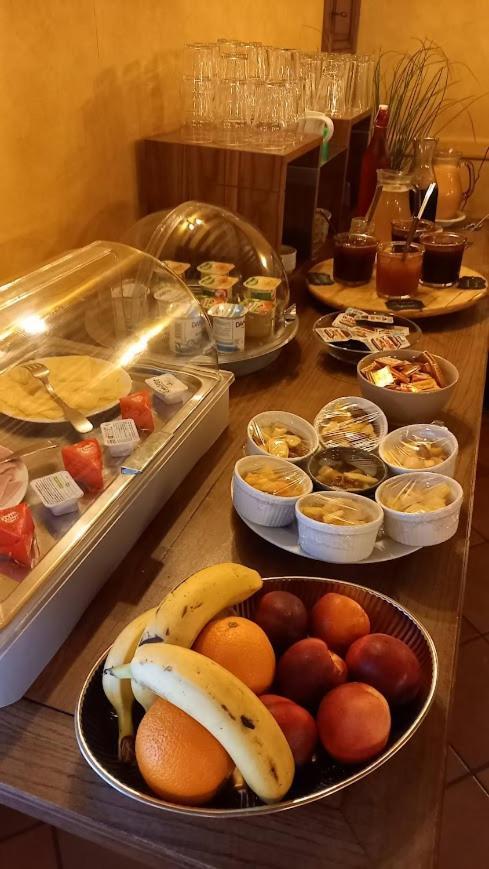 Hotel De La Halle Nolay  Zewnętrze zdjęcie