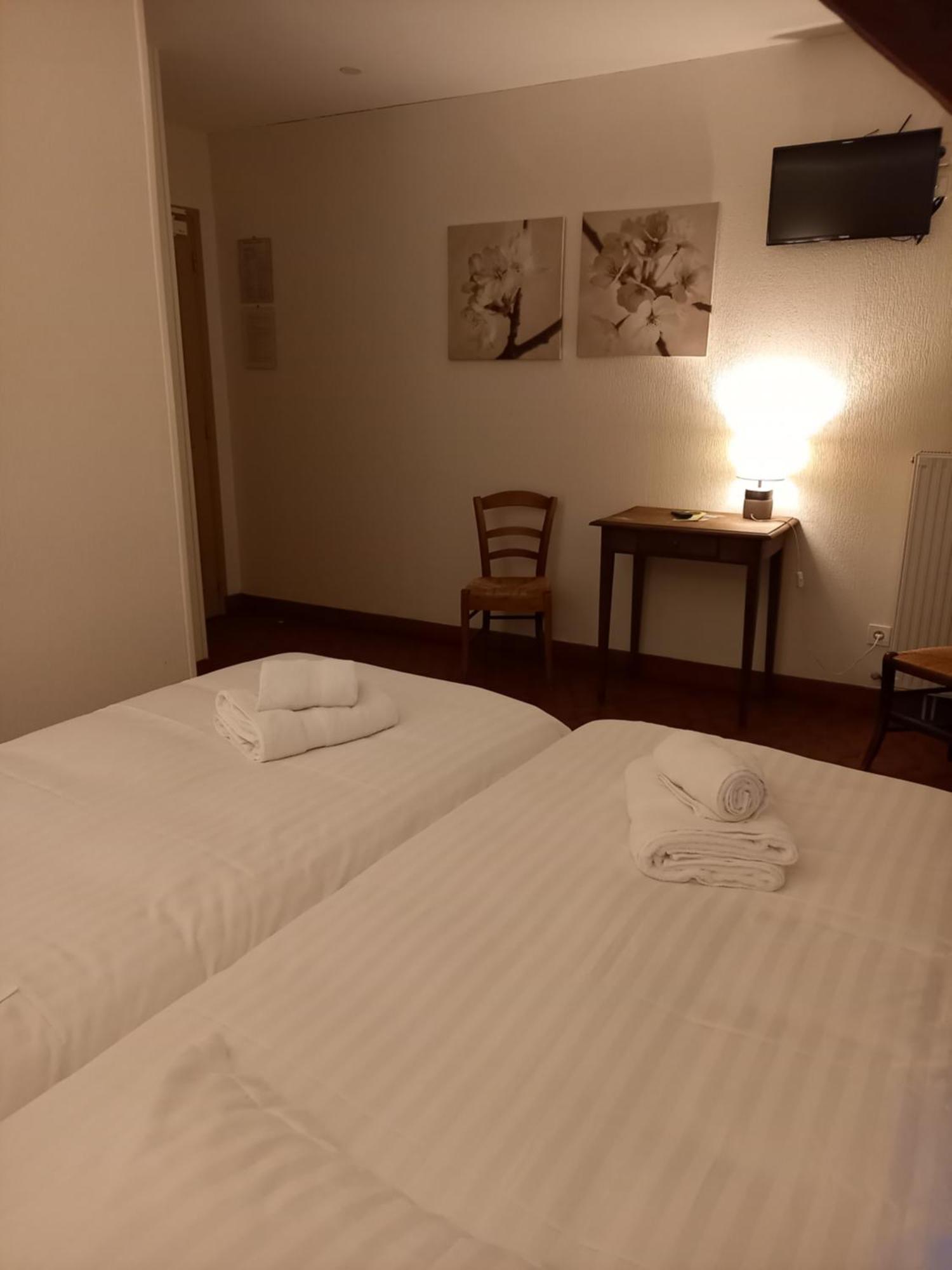 Hotel De La Halle Nolay  Zewnętrze zdjęcie