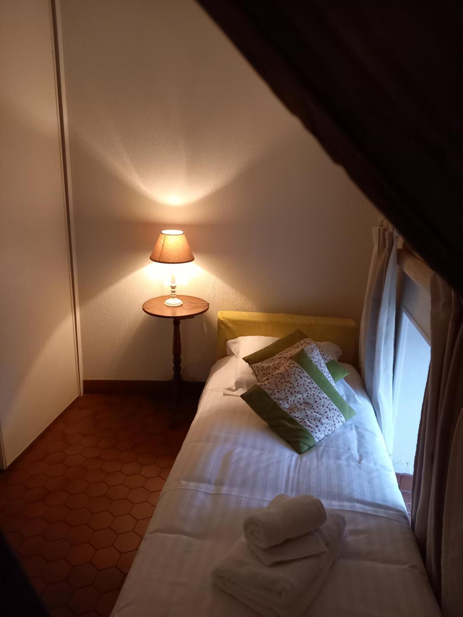 Hotel De La Halle Nolay  Zewnętrze zdjęcie