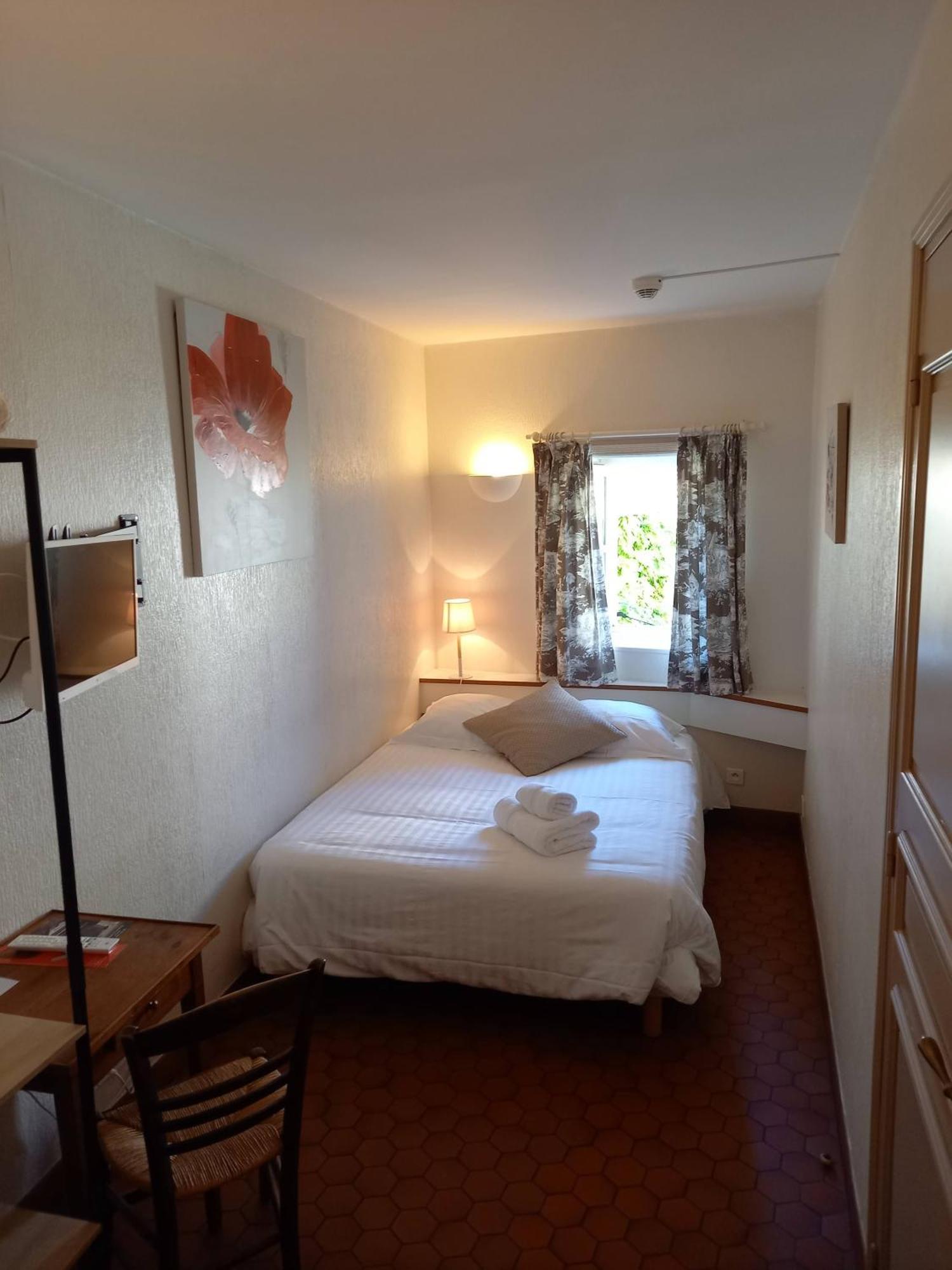 Hotel De La Halle Nolay  Zewnętrze zdjęcie